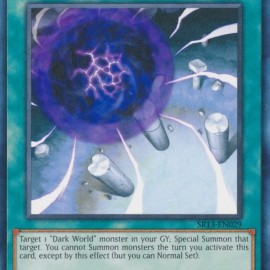 Gateway to Dark World (SR13-EN029) - 1st Edition