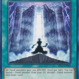 The Gates of Dark World (SR13-EN045) - 1st Edition